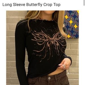 NEVER WORN Long Sleeve Butterfly Crop Top